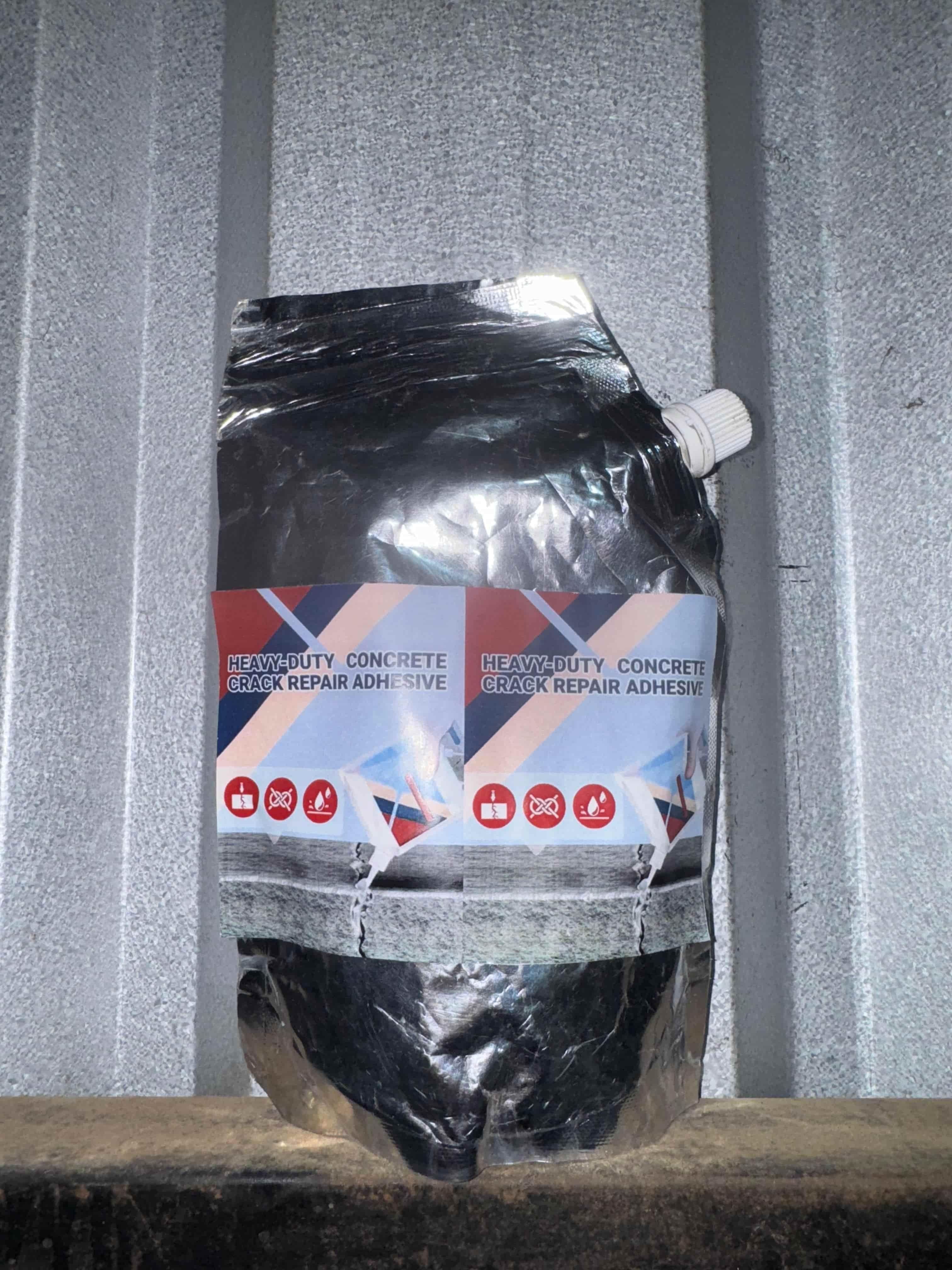 Heavy-Duty Concrete Crack Repair Adhesive 200 gm Pack of 2